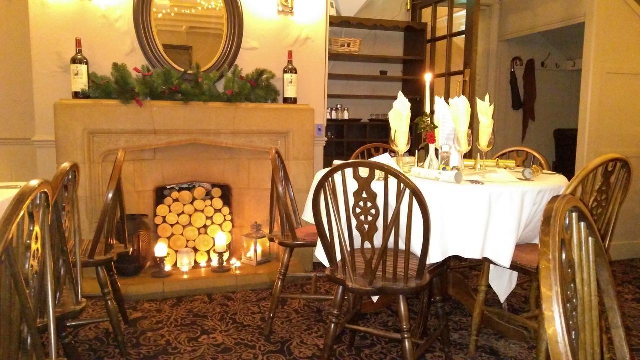 גרייט אייטון Royal Oak Hotel מראה חיצוני תמונה